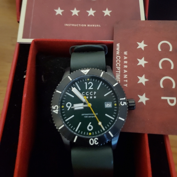 BNIB- damaged box CCCP Arkhipov Green Watch - Picture 1 of 4
